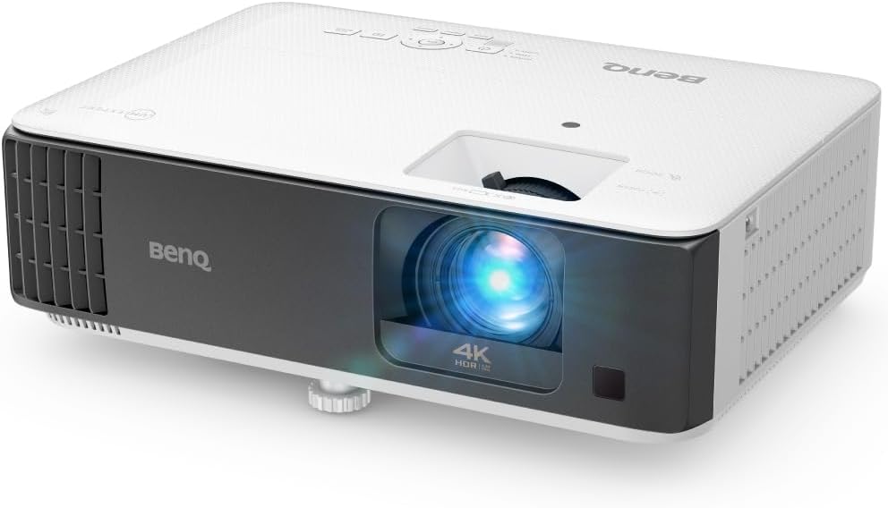 Videoproyector benq tk700st dlp 3000 lum 4kuhd lampara hasta 15000 hrs tiro corto hdmix2 bocina 5wx1 zoom 1.2x 9H.JP877.17L